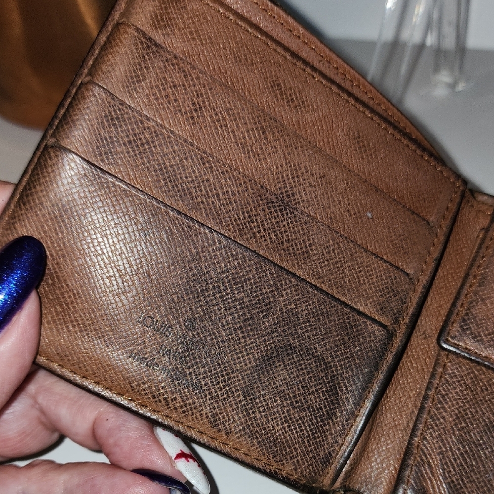Louis Vuitton Dark Brown Monogram Wallet - Picture 10 of 11